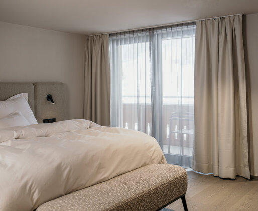 Doppelzimmer 'M' - Badewanne & Dusche