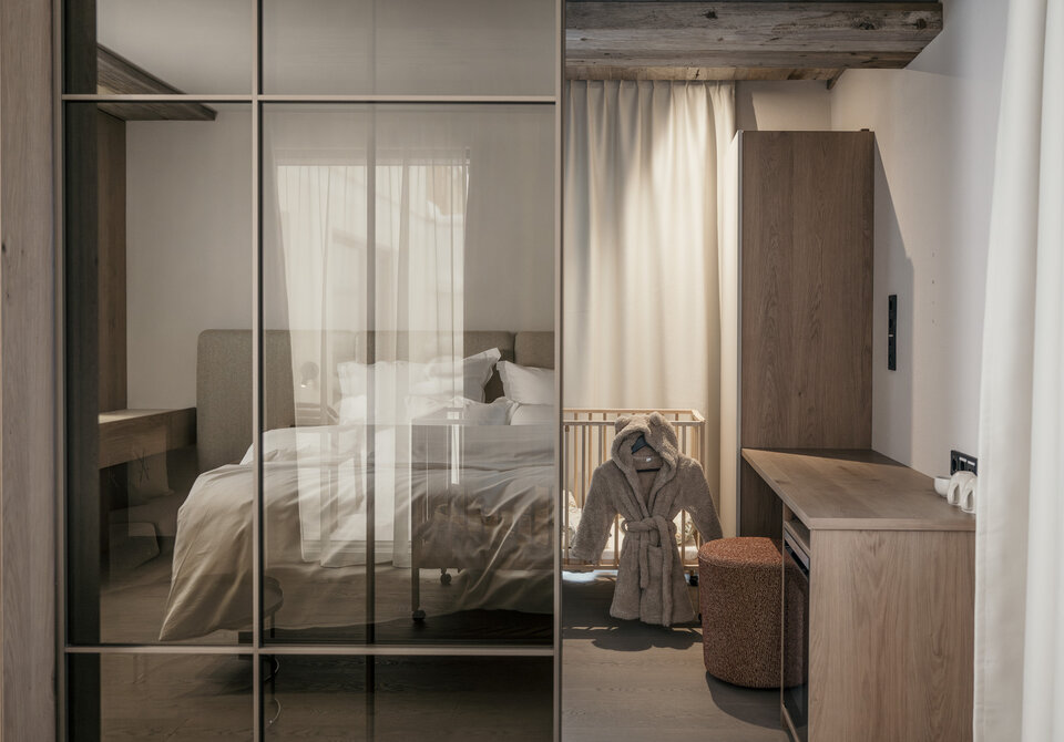 Suite 'L' - Image 5
